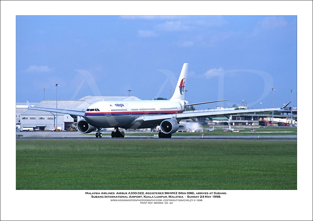 9M-MKZ - Malaysia Airlines  Airbus A330-322  (Msn 096) - 02