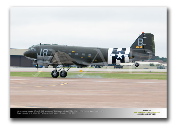 FFD-016 - Wings Venture Douglas DC-3C-S1C3G - registered N1944A wearing Serial 315211 (Msn 19677)