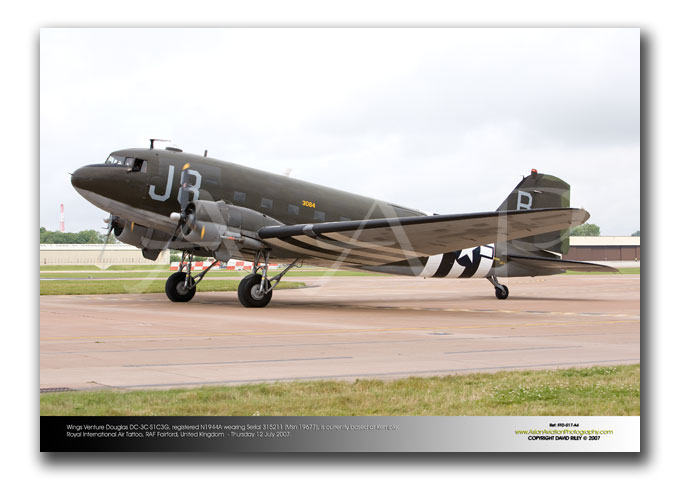 FFD-017 - Wings Venture Douglas DC-3C-S1C3G - registered N1944A wearing Serial 315211 (Msn 19677)