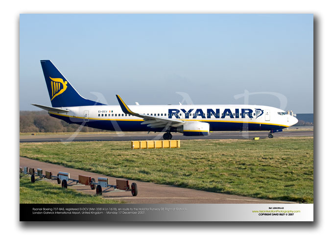 LGW-096 - Ryanair Boeing 737-8AS - EI-DCV (Msn 33814 Ln 1618)