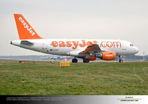 LGW-281 - easyJet Airbus Industries A319-111- G-EZEF (Msn 2176)