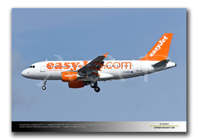 LGW-305 - easyJet Airbus Industries A319-111- G-EZEP (Msn 2251)