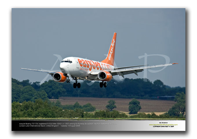 LTN-040 - easyJet Boeing 737-73V - G-EZJZ (Msn 32421 Ln 1357)